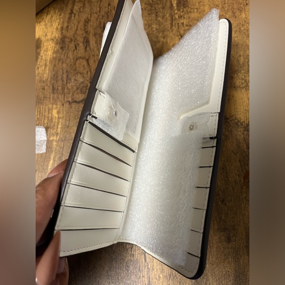 NWT Kate spade coffee break large billfold - Picture 3 of 3